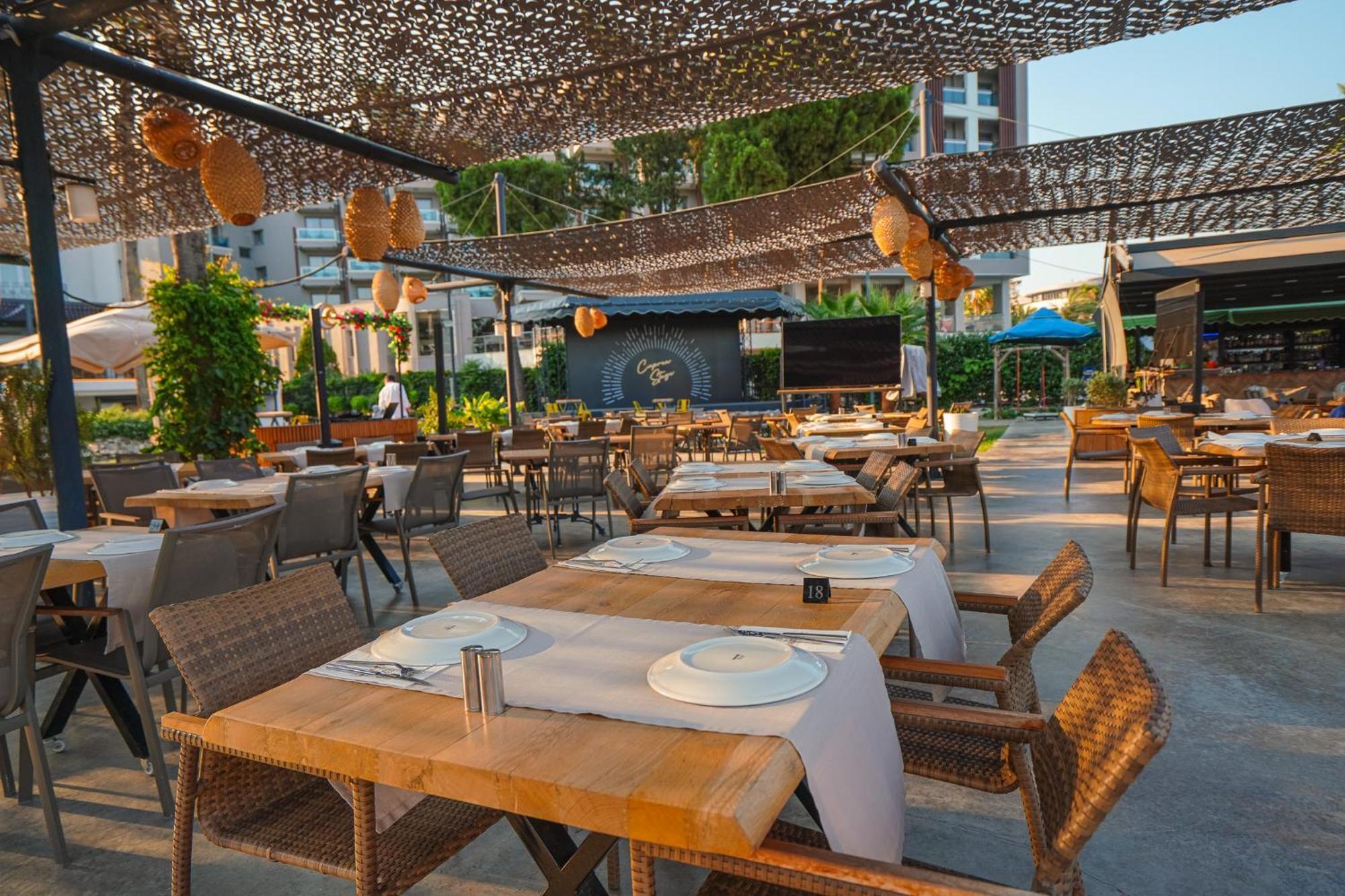 Hotel Caprea Marmaris Buitenkant foto